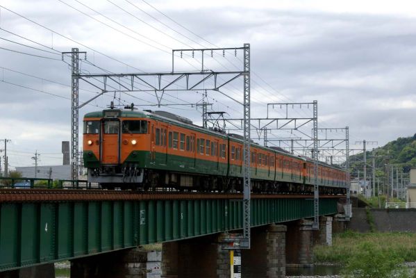 クリックでフルサイズのイメージを表示する