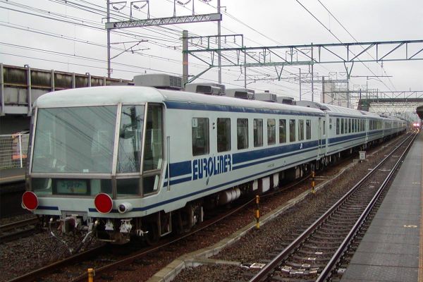 クリックでフルサイズのイメージを表示する
