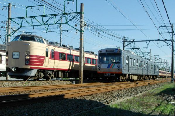 クリックでフルサイズのイメージを表示する