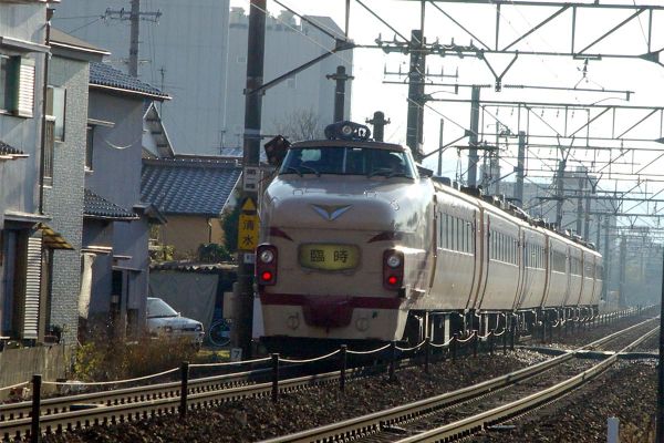 クリックでフルサイズのイメージを表示する