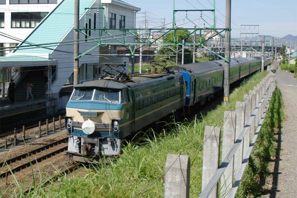 クリックでフルサイズのイメージを表示する