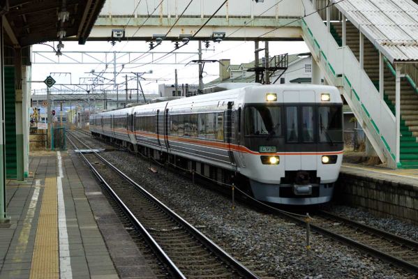 クリックでフルサイズのイメージを表示する