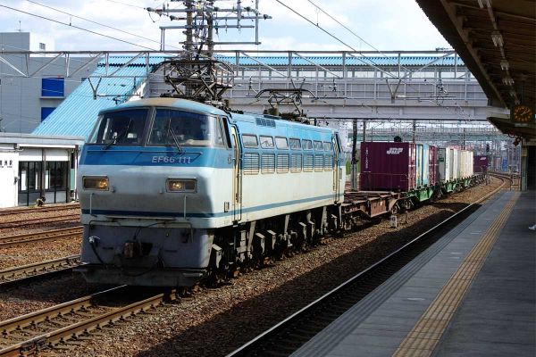 クリックでフルサイズのイメージを表示する