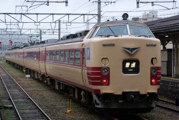 クリックでフルサイズのイメージを表示する