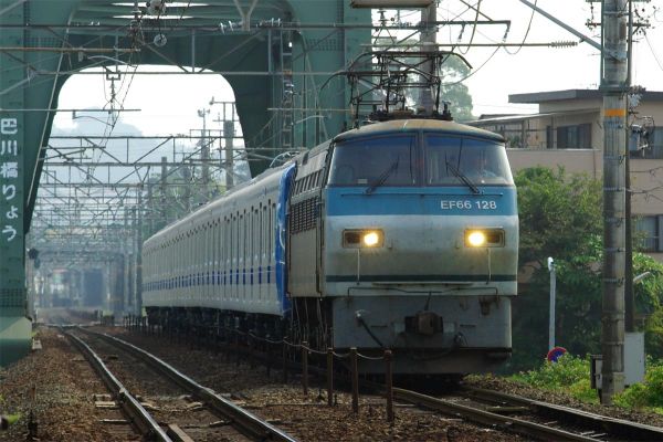 クリックでフルサイズのイメージを表示する