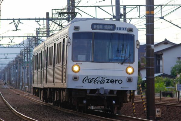 クリックでフルサイズのイメージを表示する