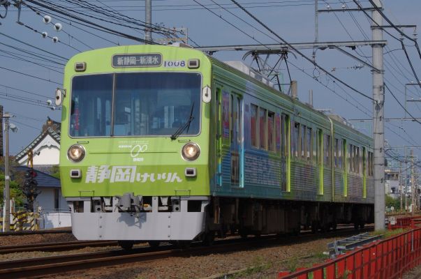 クリックでフルサイズのイメージを表示する