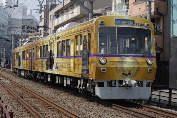 クリックでフルサイズのイメージを表示する