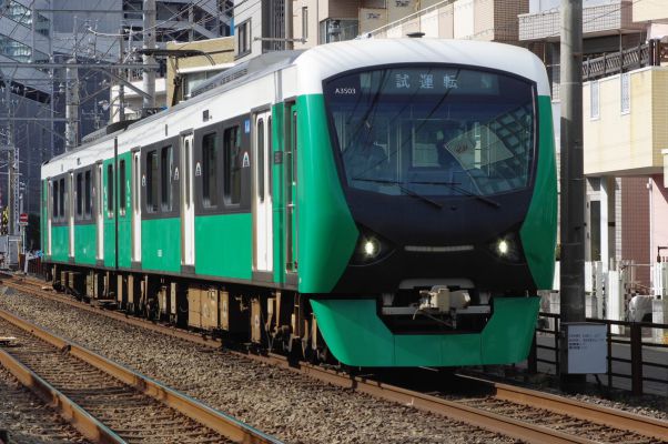 クリックでフルサイズのイメージを表示する