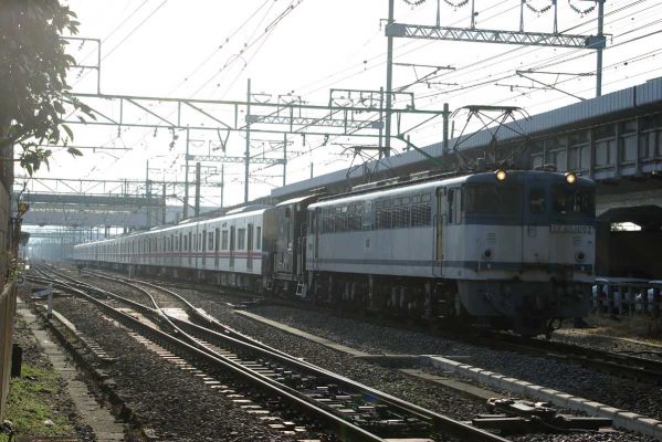 クリックでフルサイズのイメージを表示する