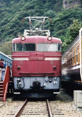 クリックでフルサイズのイメージを表示する