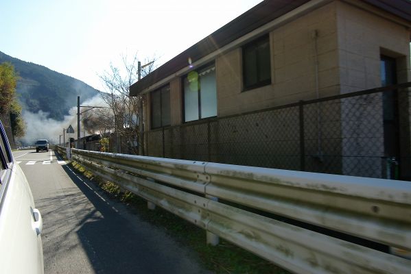 クリックでフルサイズのイメージを表示する