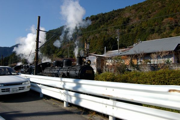 クリックでフルサイズのイメージを表示する
