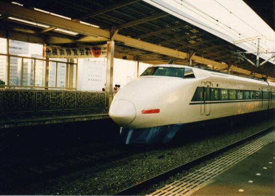 クリックでフルサイズのイメージを表示する
