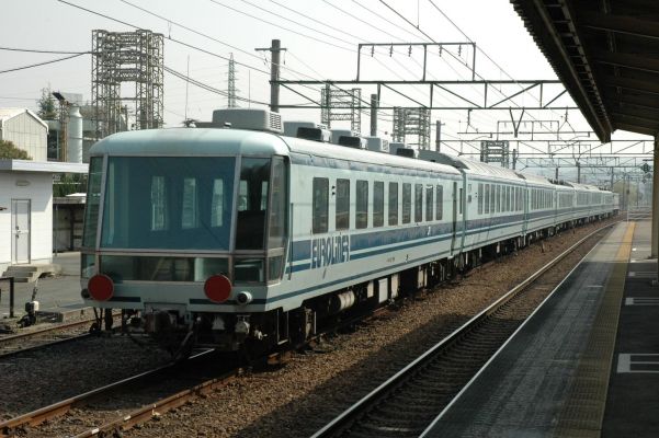 クリックでフルサイズのイメージを表示する