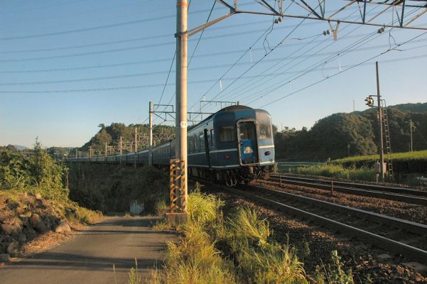 クリックでフルサイズのイメージを表示する