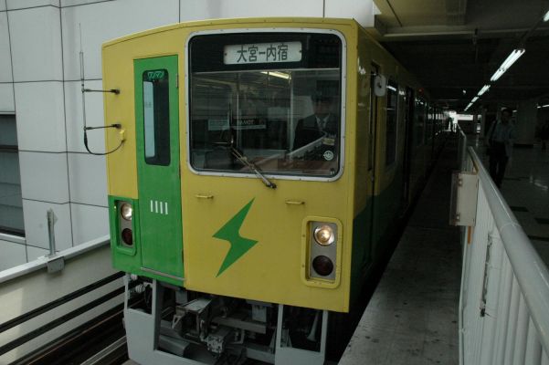 クリックでフルサイズのイメージを表示する