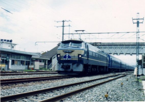 クリックでフルサイズのイメージを表示する
