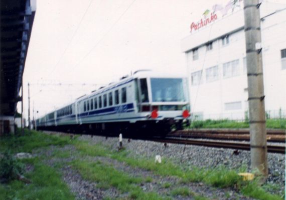 クリックでフルサイズのイメージを表示する