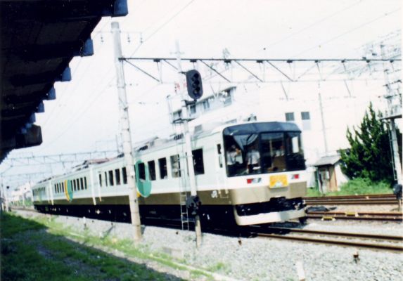 クリックでフルサイズのイメージを表示する